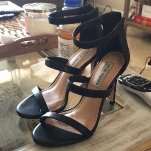 Steve Madden Feelya Sandals